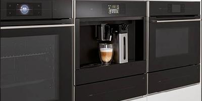 Koffiemachine ingebouwd in keuken banner