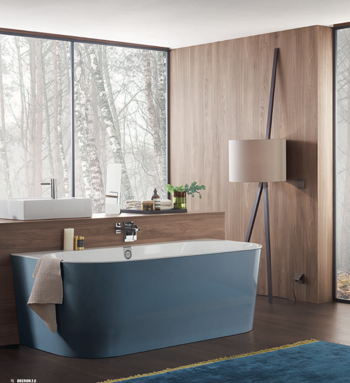 trend blue Sky Villeroy & Boch back to wall ligbad